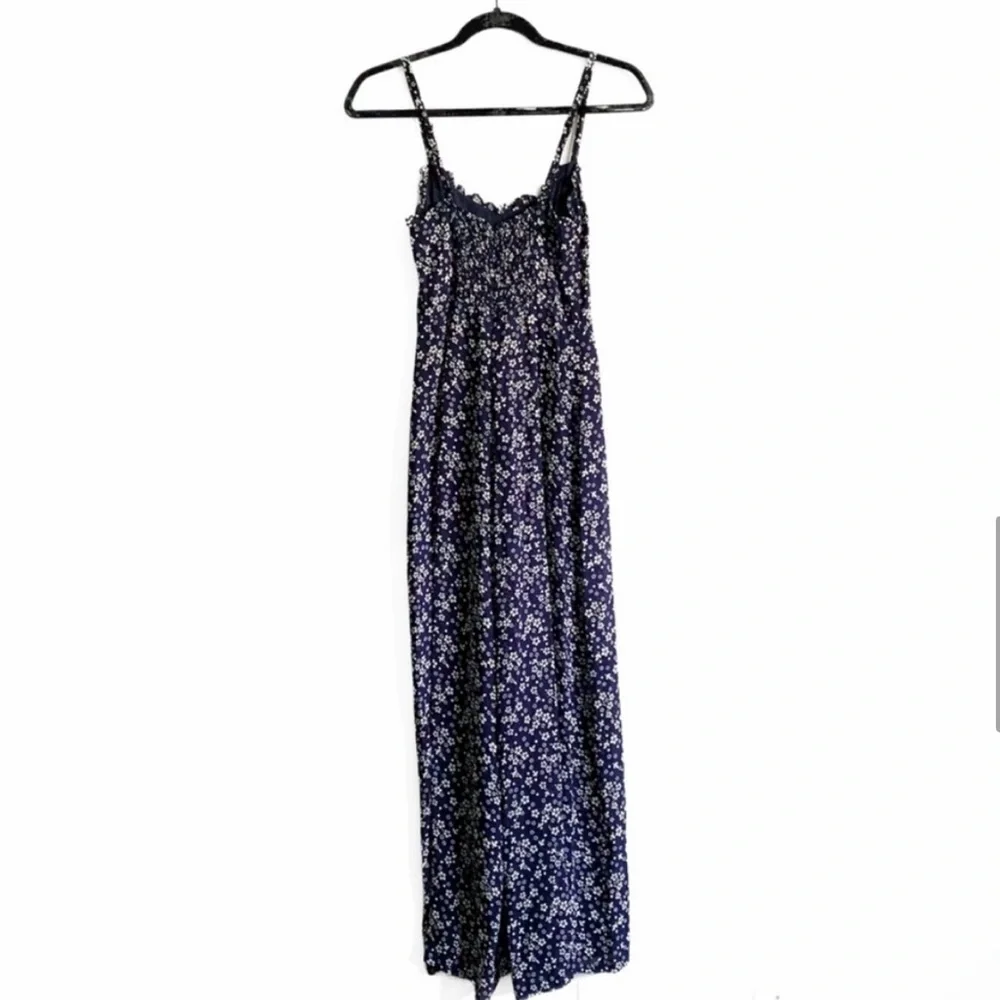 Reformation Fergie Jumpsuit Navy Ditsy Floral Boho Size 0 - Picture 9 of 10